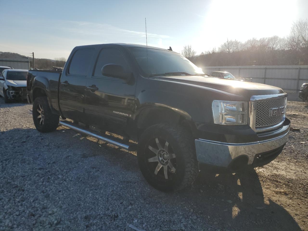 2007 GMC Sierra - Image 4