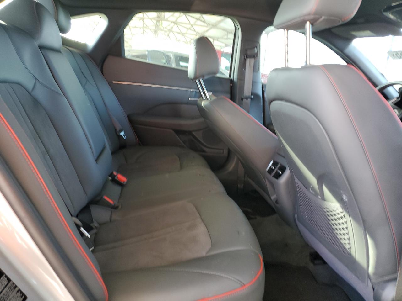 2021 Hyundai Sonata - Image 10