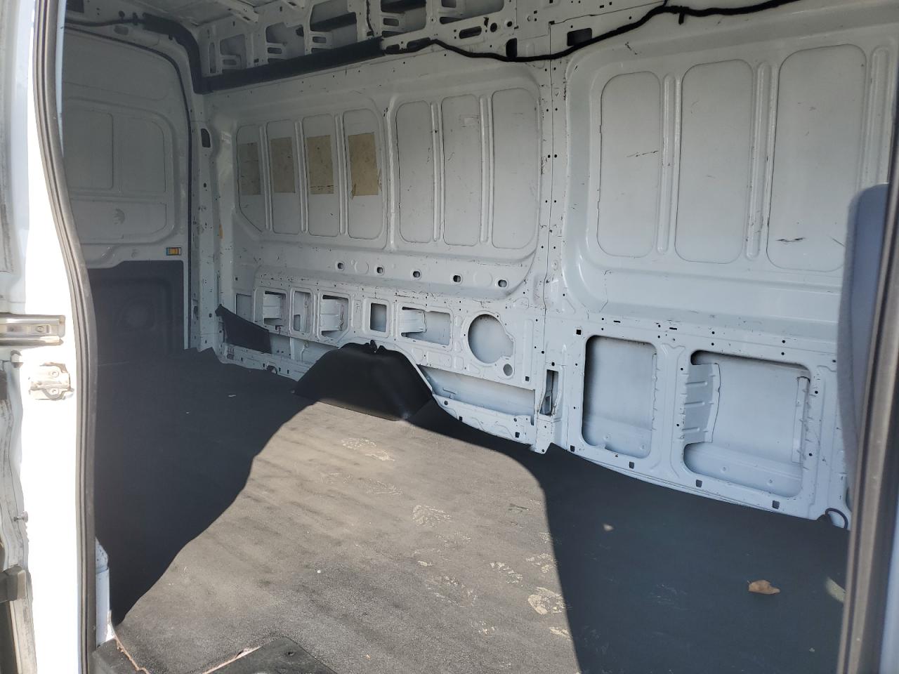 2015 Ford Transit - Image 11