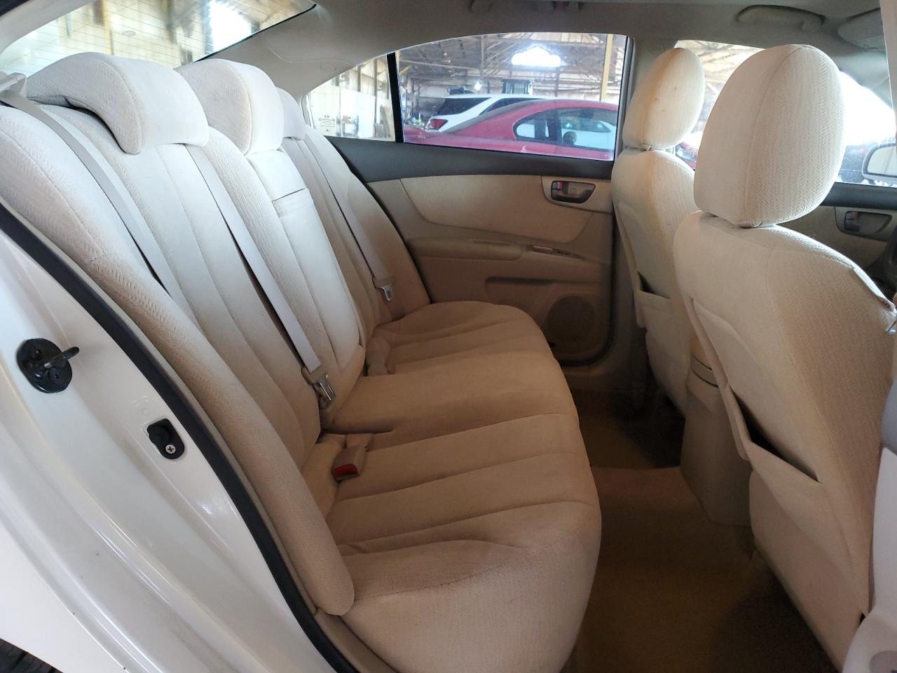 2007 Kia Optima - Image 10