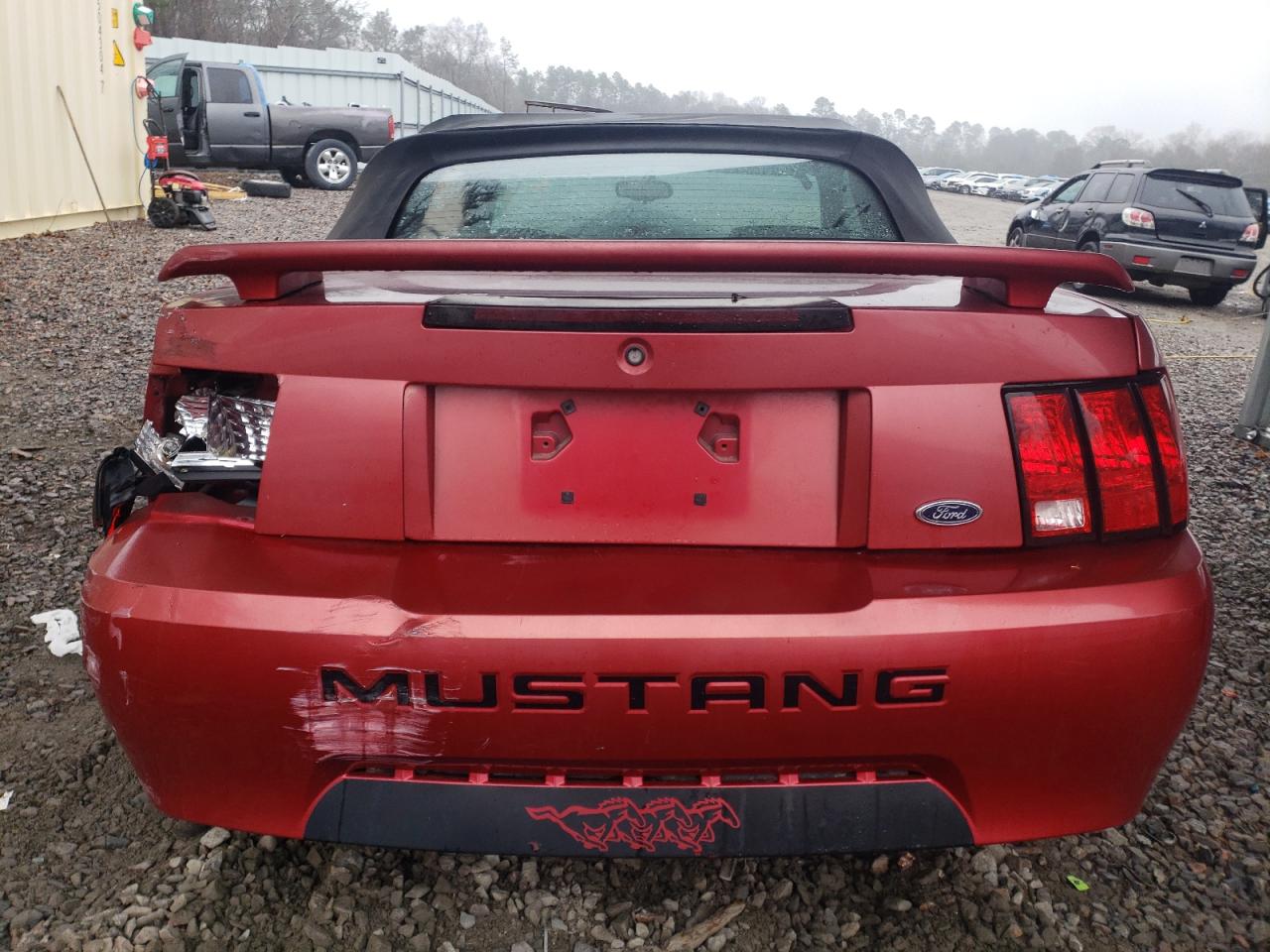 2000 Ford Mustang - Image 6