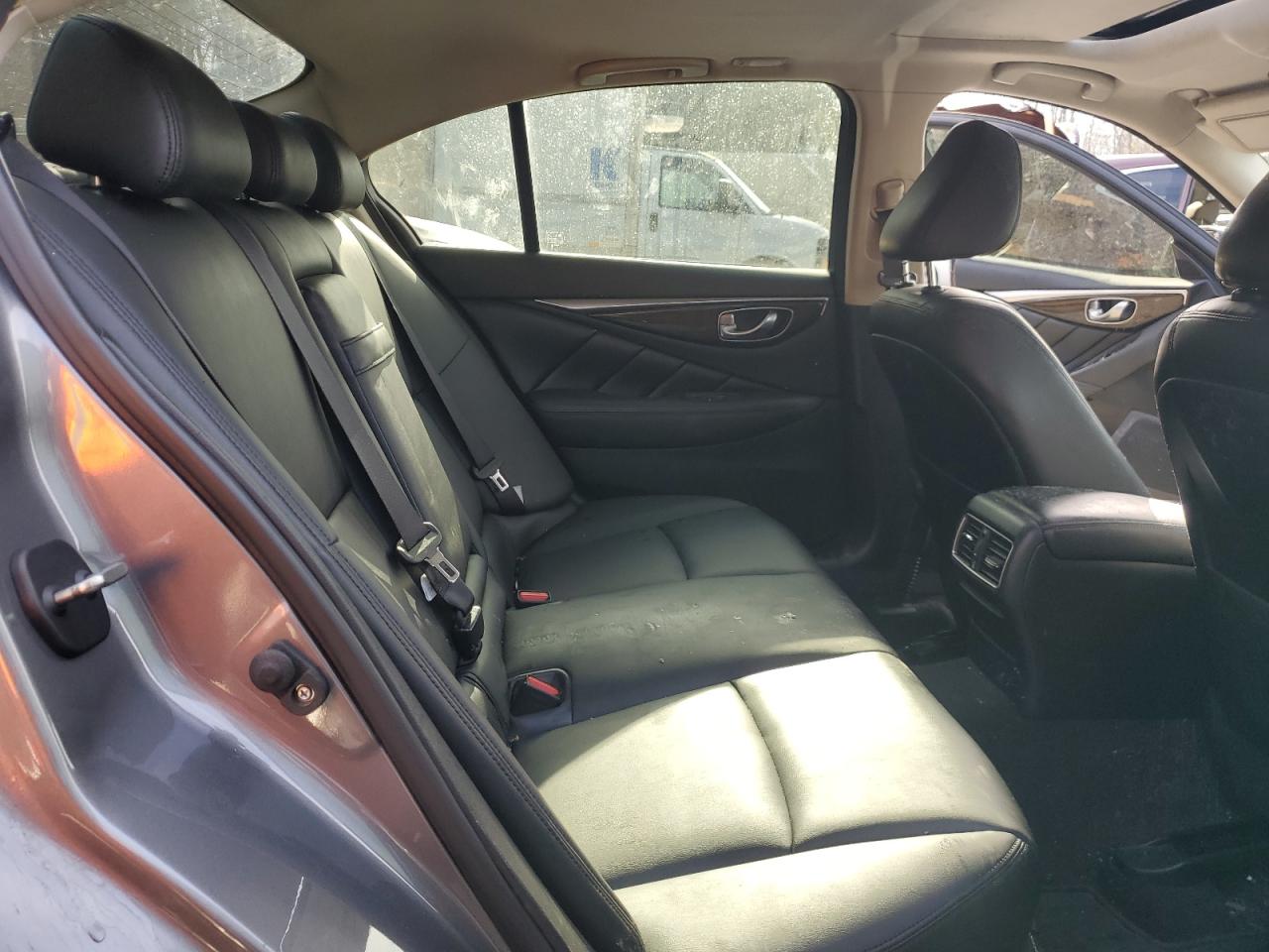 2018 Infiniti Q50 - Image 10