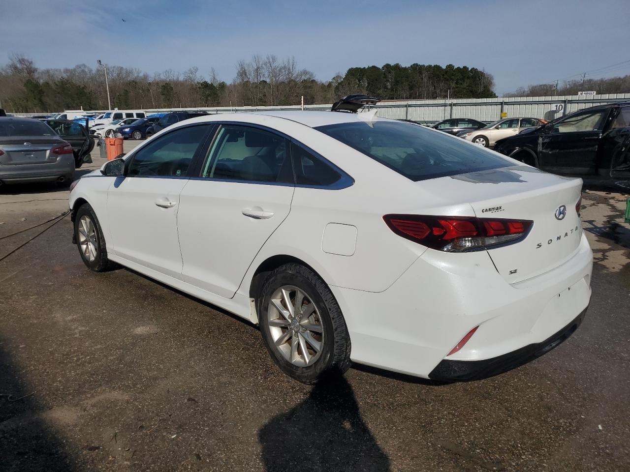 2019 Hyundai Sonata - Image 2
