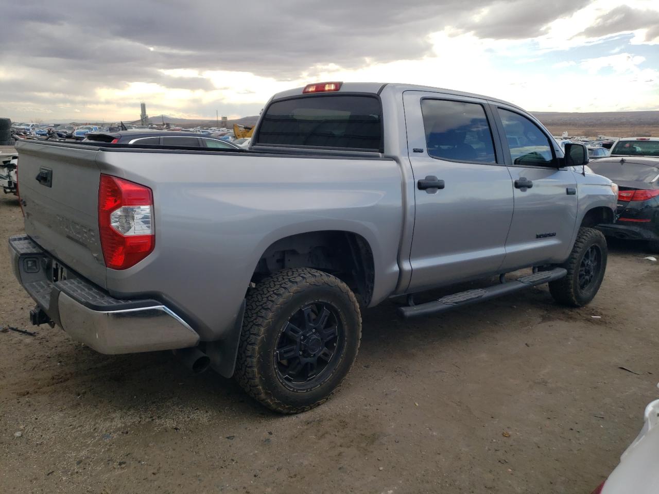 2017 Toyota Tundra - Image 3