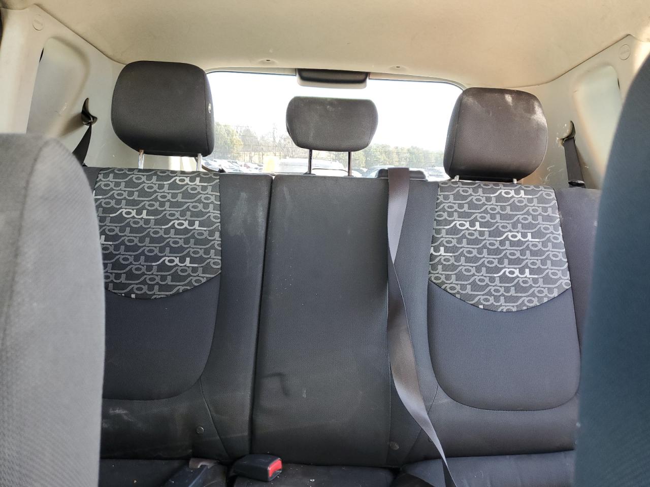 2011 Kia Soul - Image 10