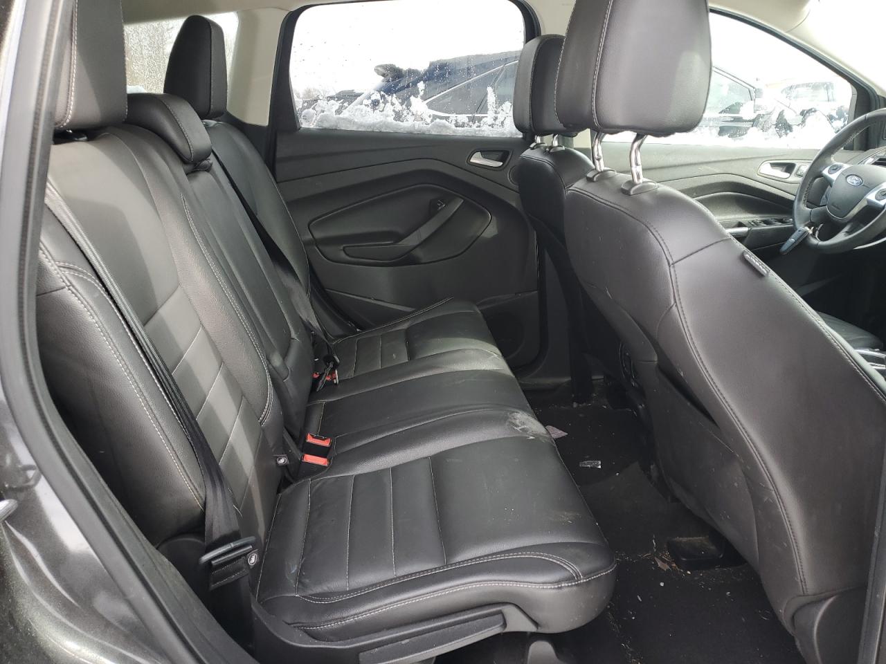 2016 Ford Escape - Image 11