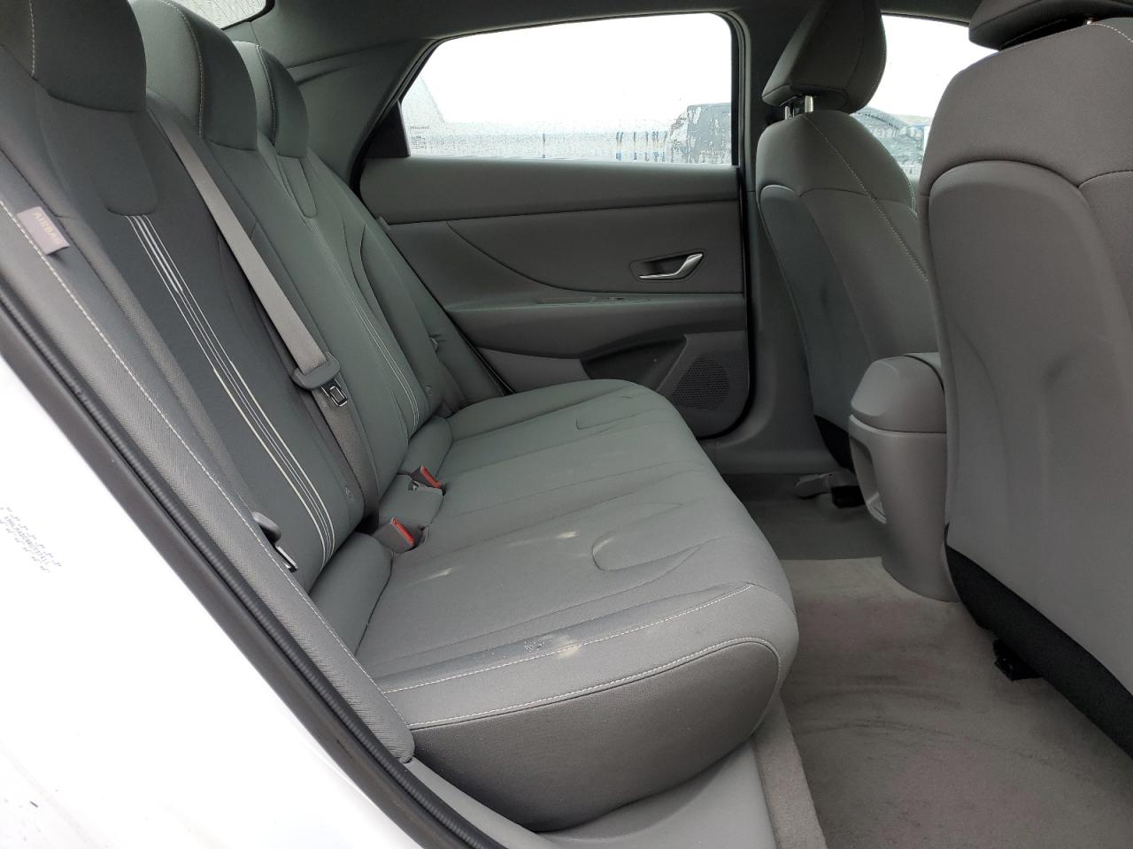 2024 Hyundai Elantra - Image 11