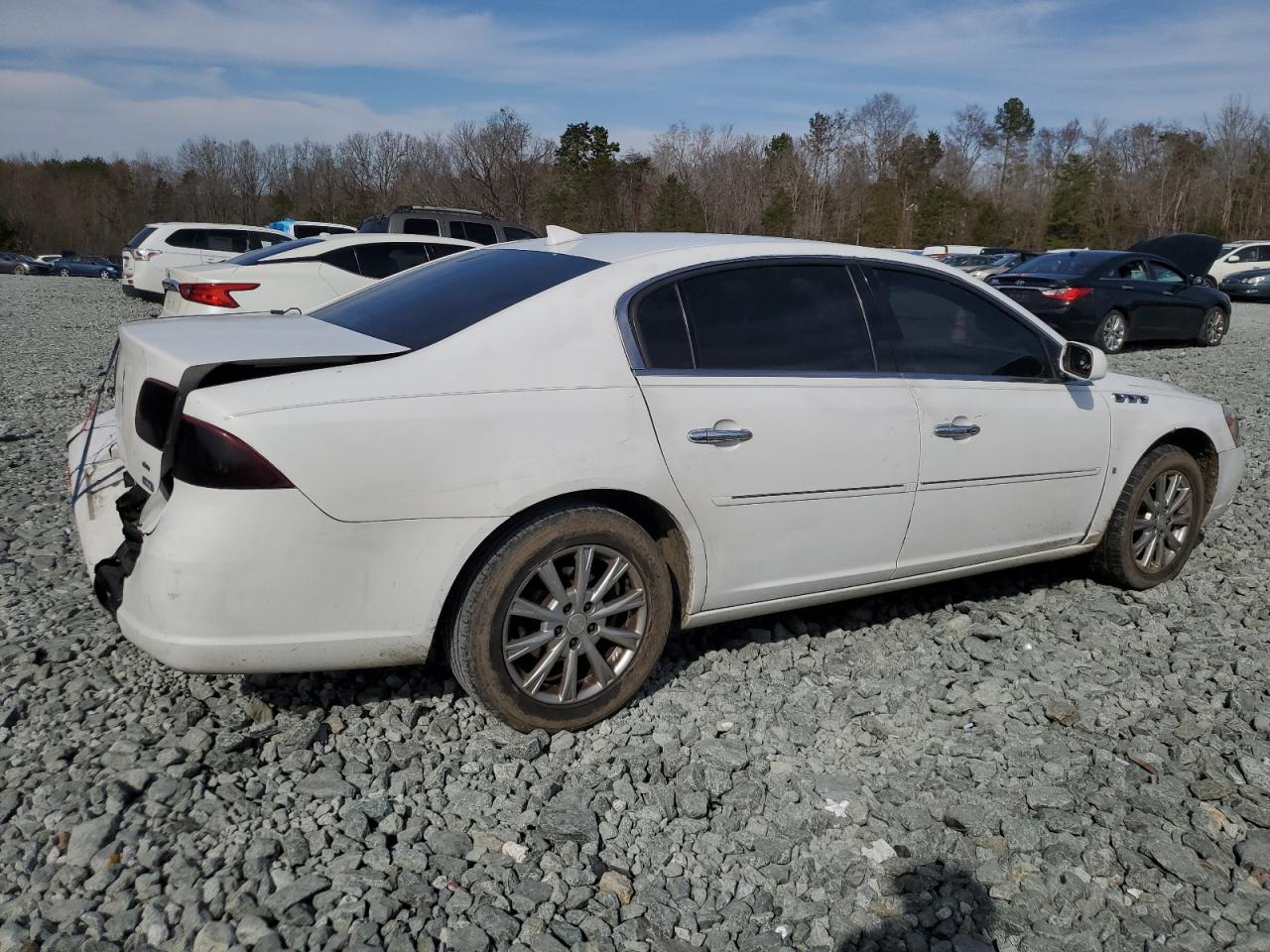 2009 Buick Lucerne - Image 3