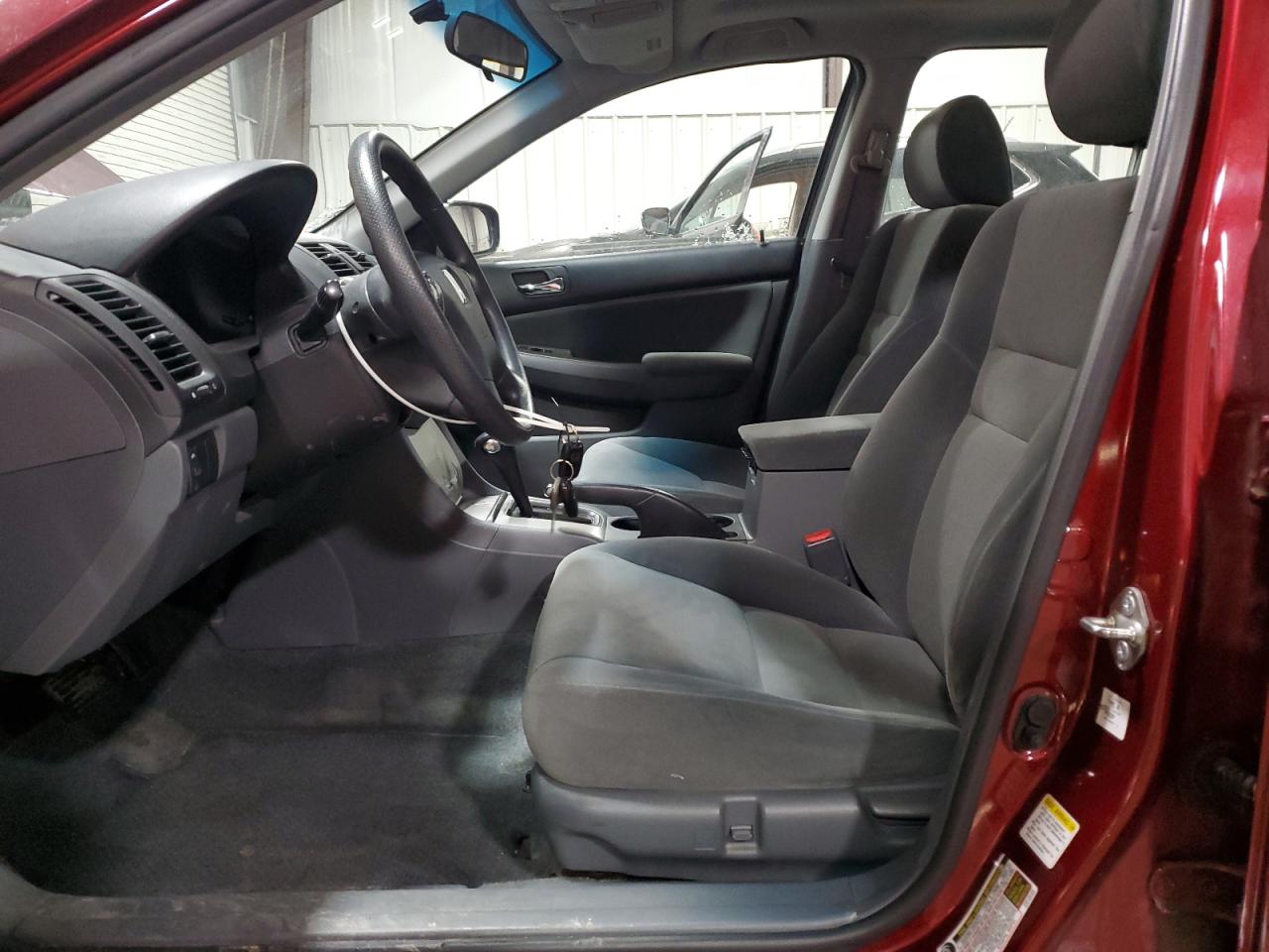 2004 Honda Accord - Image 7