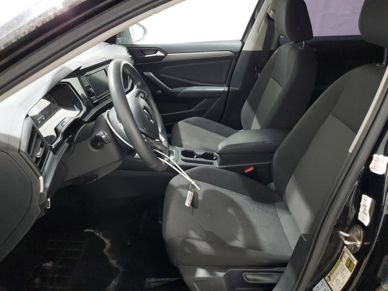 2021 Volkswagen Jetta - Image 7