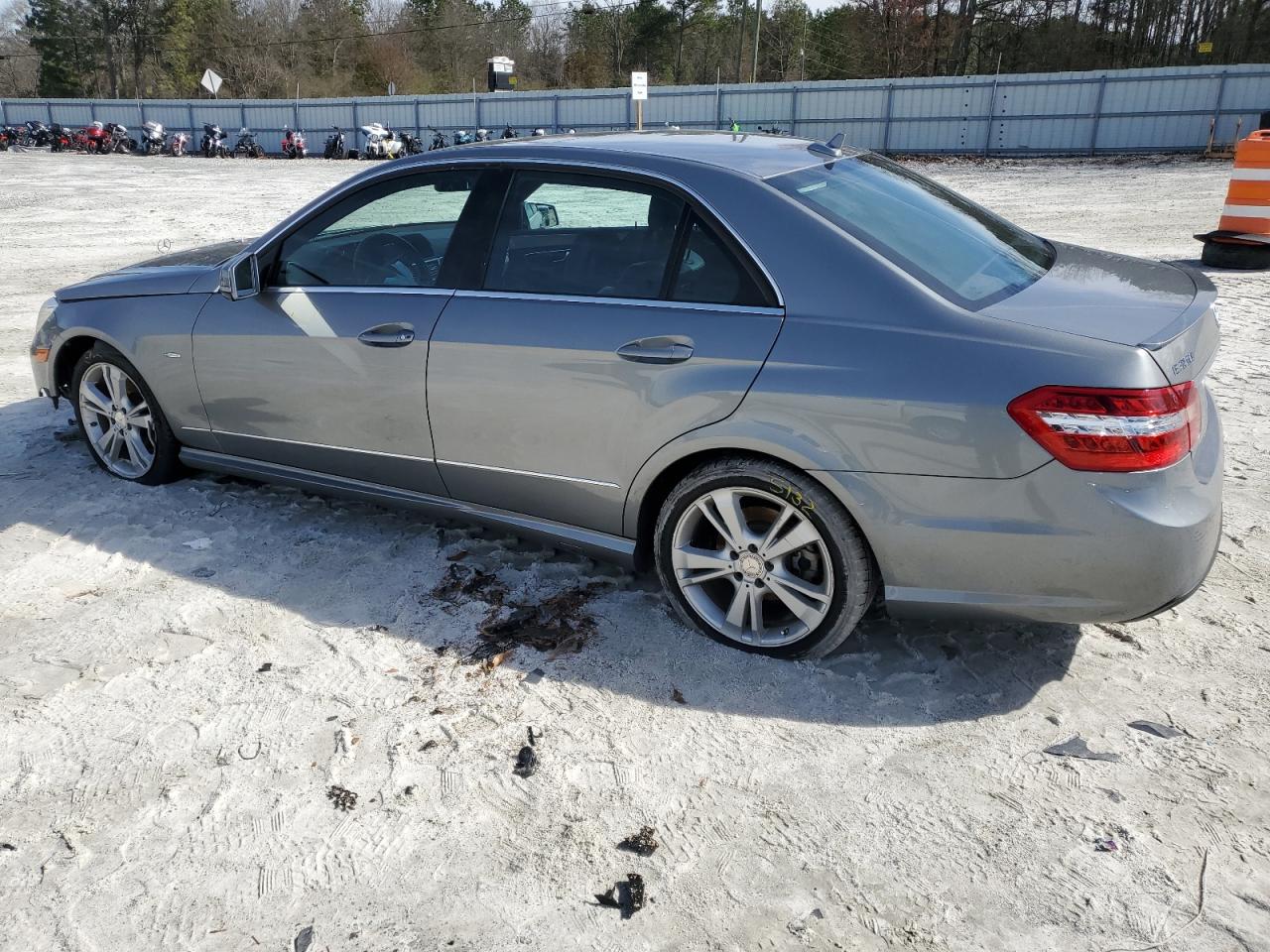 2012 Mercedes-Benz E-klasse - Image 2