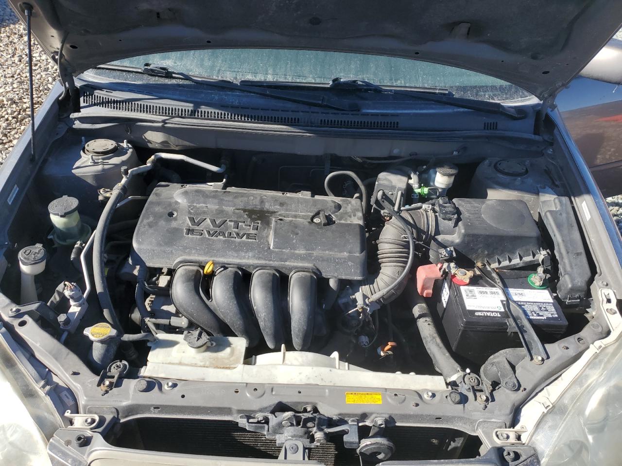 2004 Toyota Corolla - Image 11