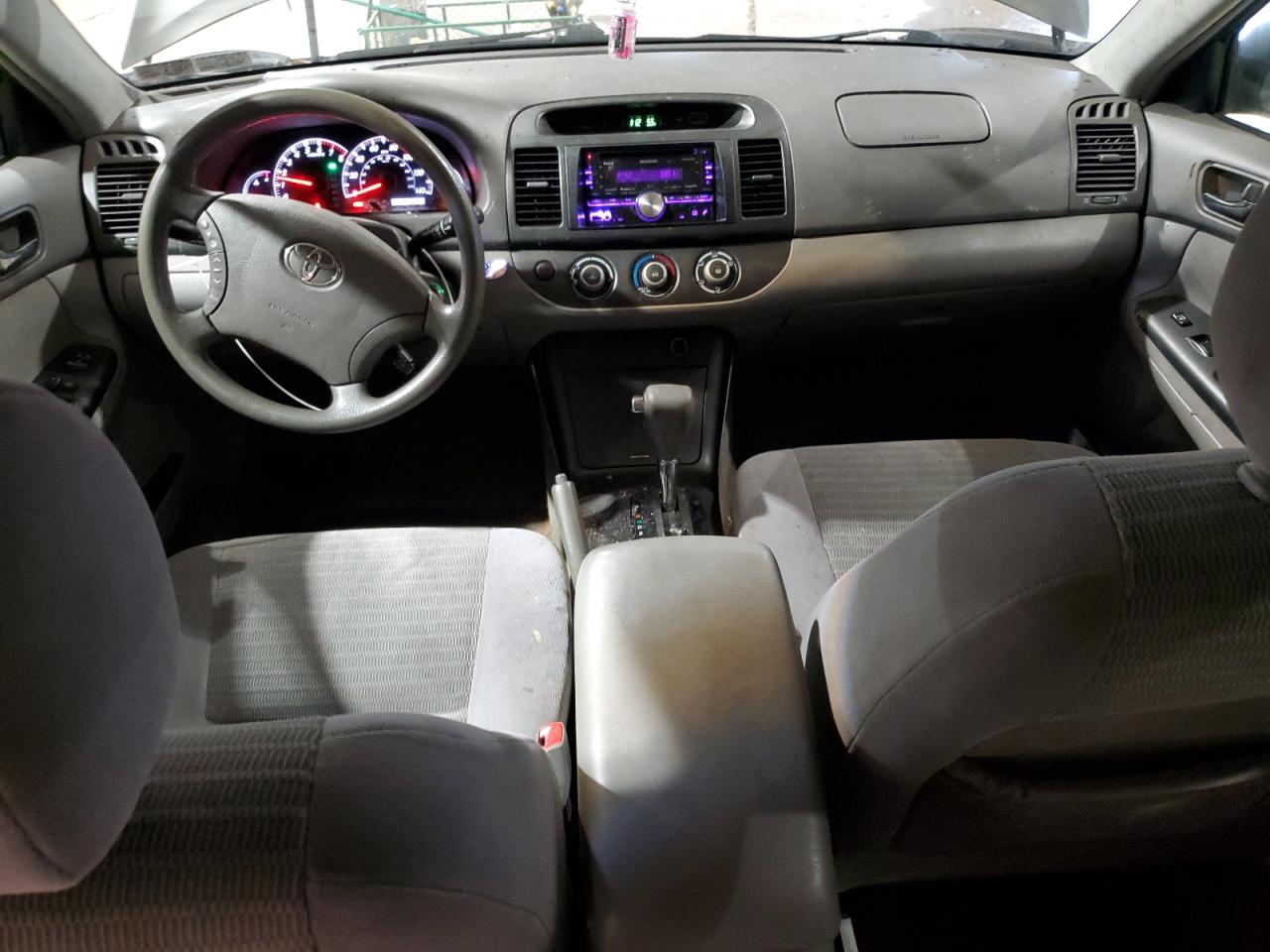 2006 Toyota Camry - Image 8