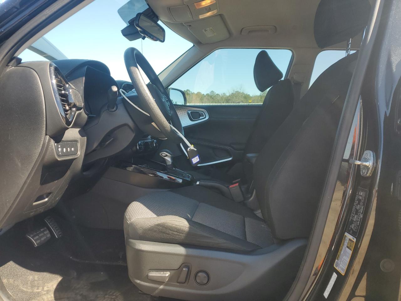 2023 Kia Soul - Image 7