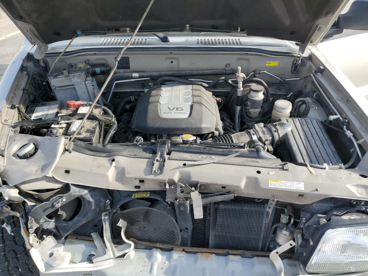2001 Isuzu Trooper - Image 14