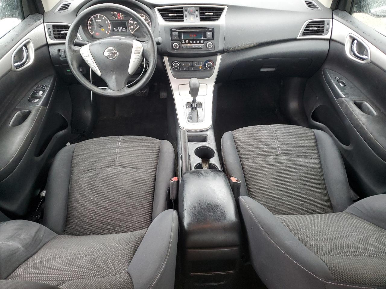 2015 Nissan Sentra - Image 8