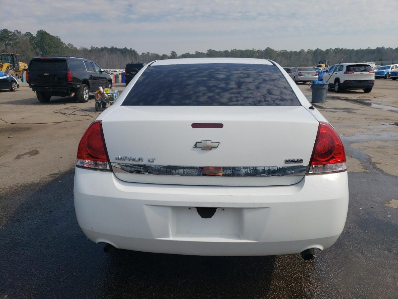 2013 Chevrolet Impala - Image 6