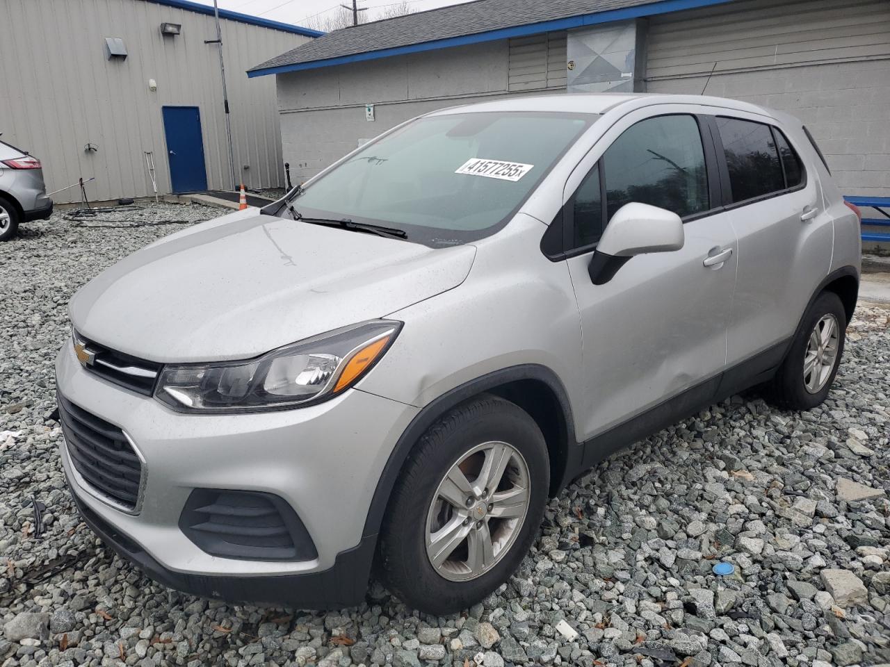 2022 Chevrolet Trax - Image 1