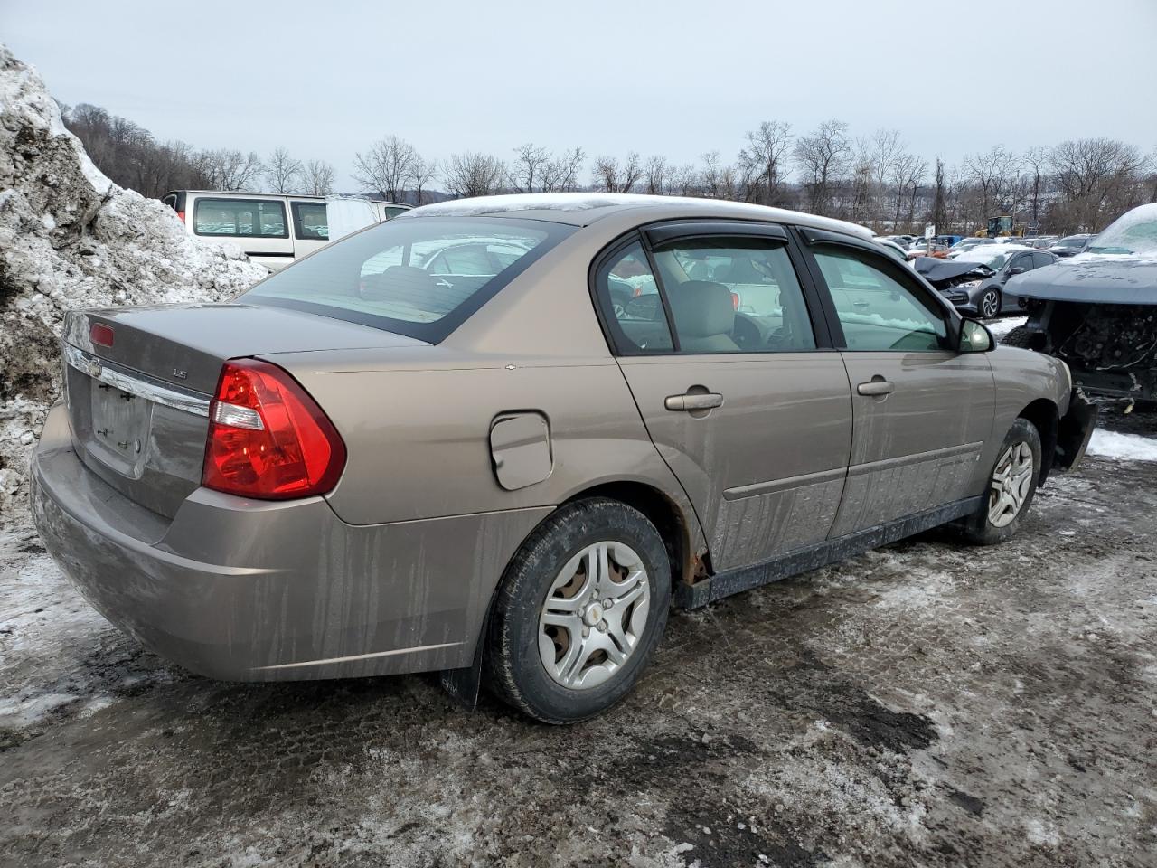 2008 Chevrolet Malibu - Image 3