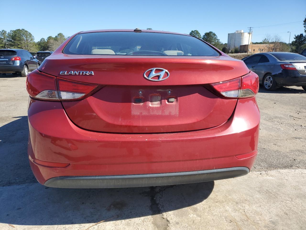 2016 Hyundai Elantra - Image 6