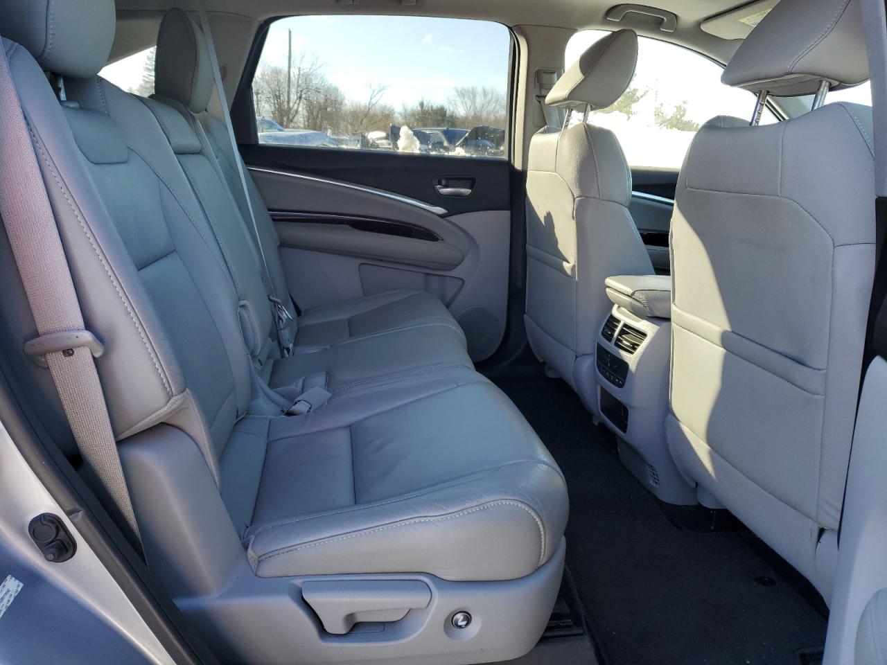 2016 Acura MDX - Image 11