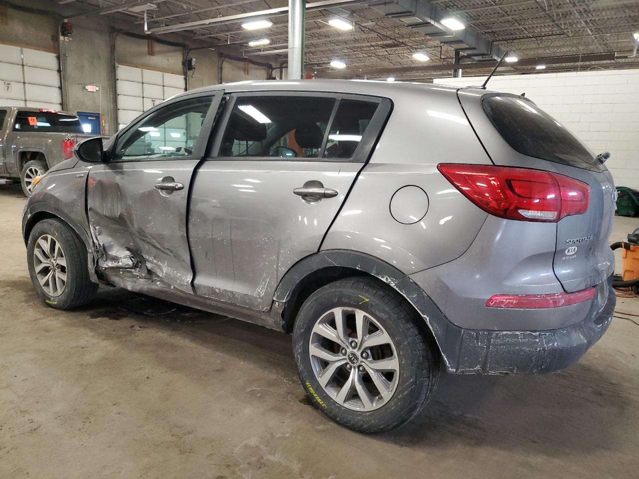2015 Kia Sportage - Image 2