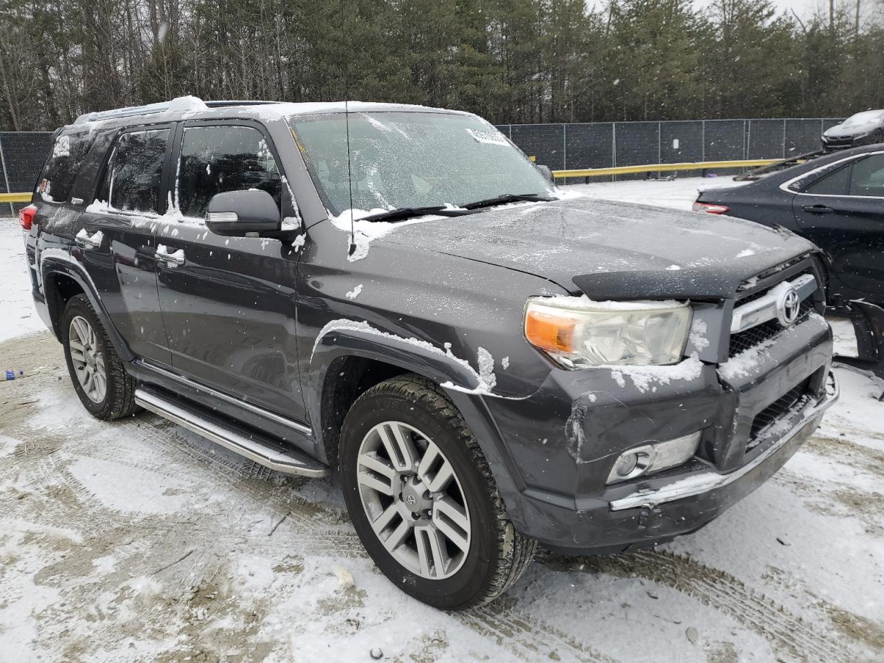 2013 Toyota 4Runner - Image 4