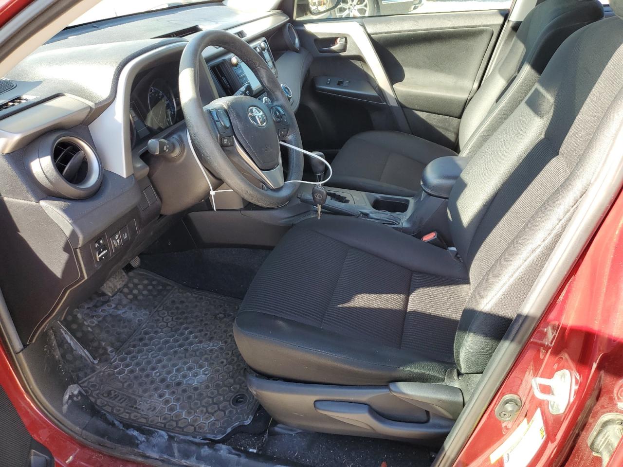 2018 Toyota RAV 4 - Image 7