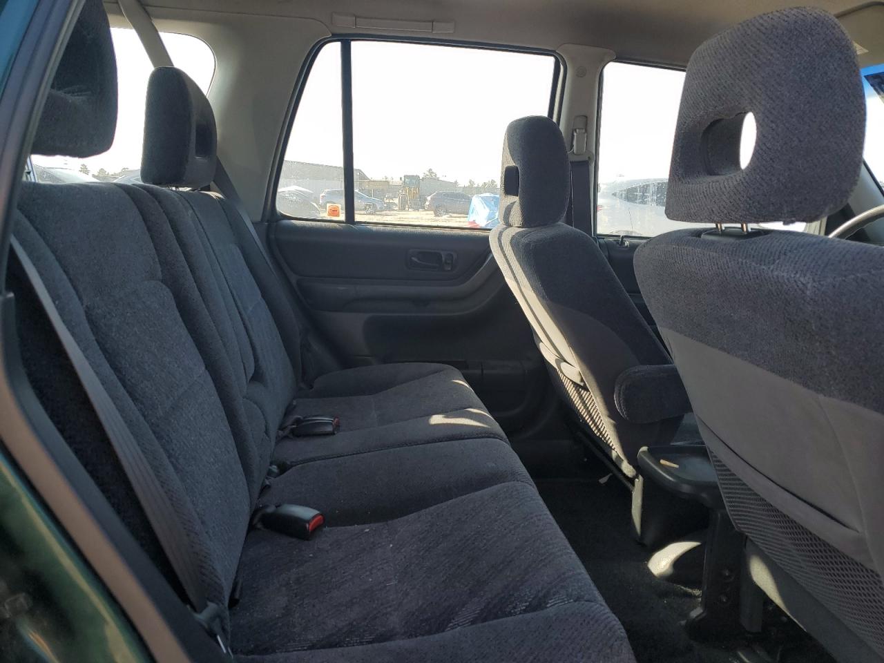 2001 Honda CR-V - Image 11