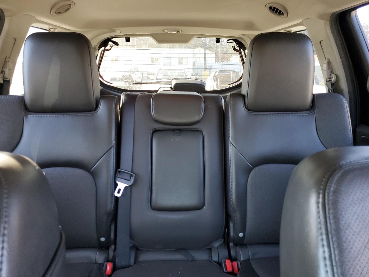 2012 Nissan Pathfinder - Image 10