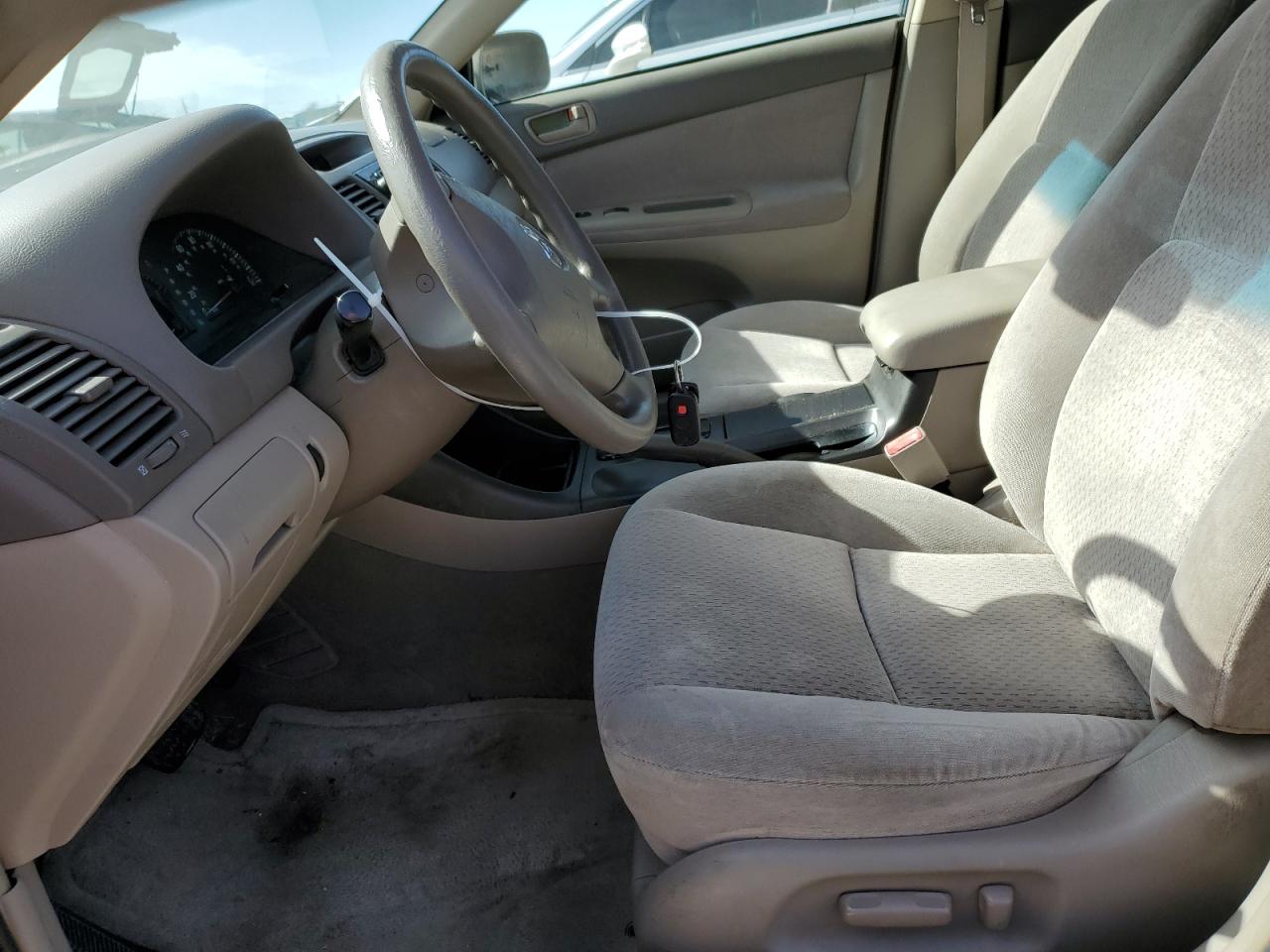 2002 Toyota Camry - Image 7