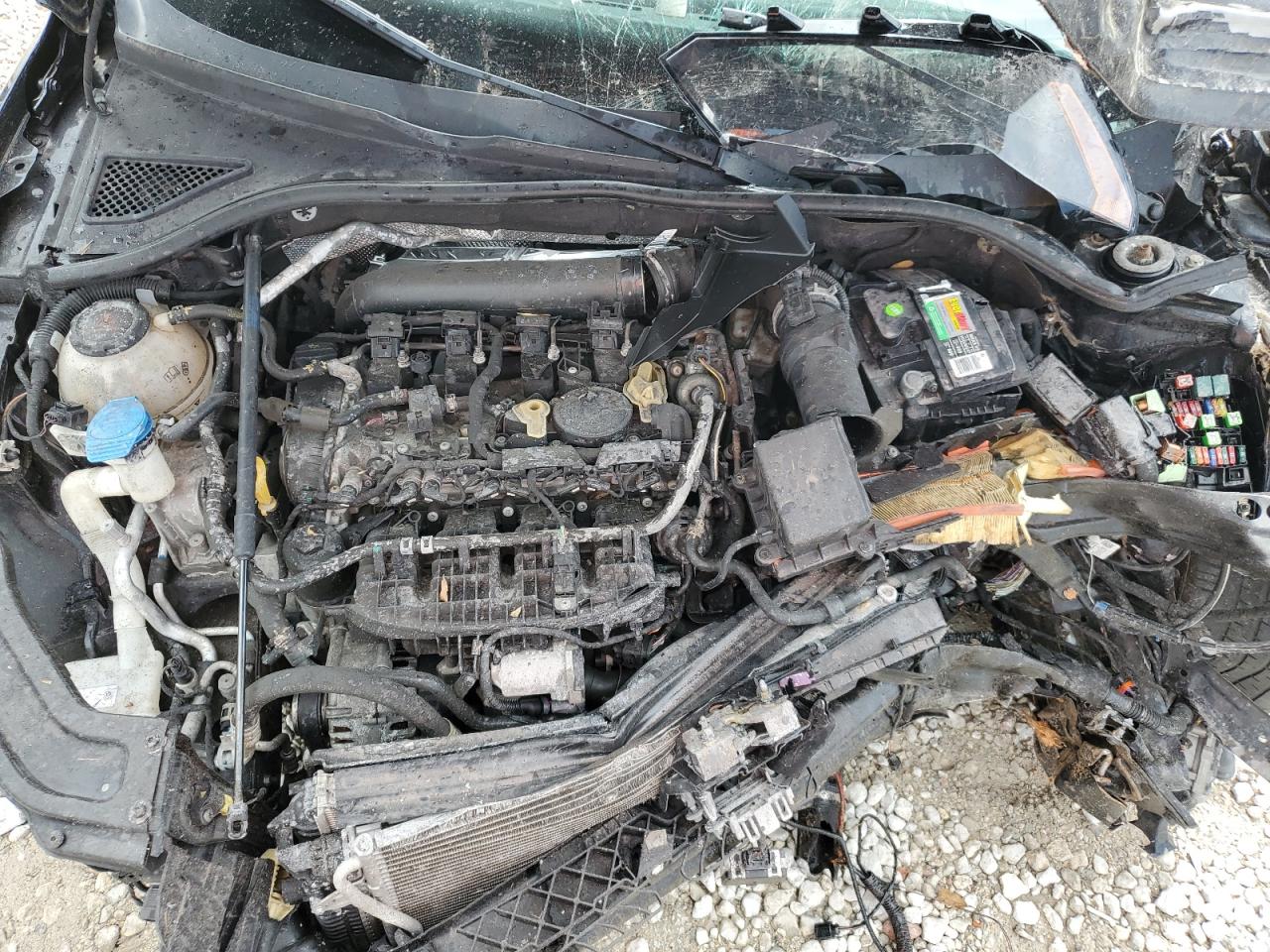 2019 Volkswagen Passat - Image 11