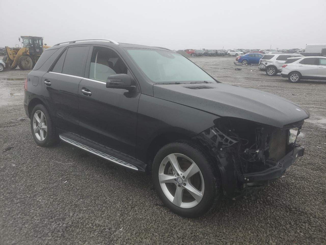 2016 Mercedes-Benz GLE - Image 4