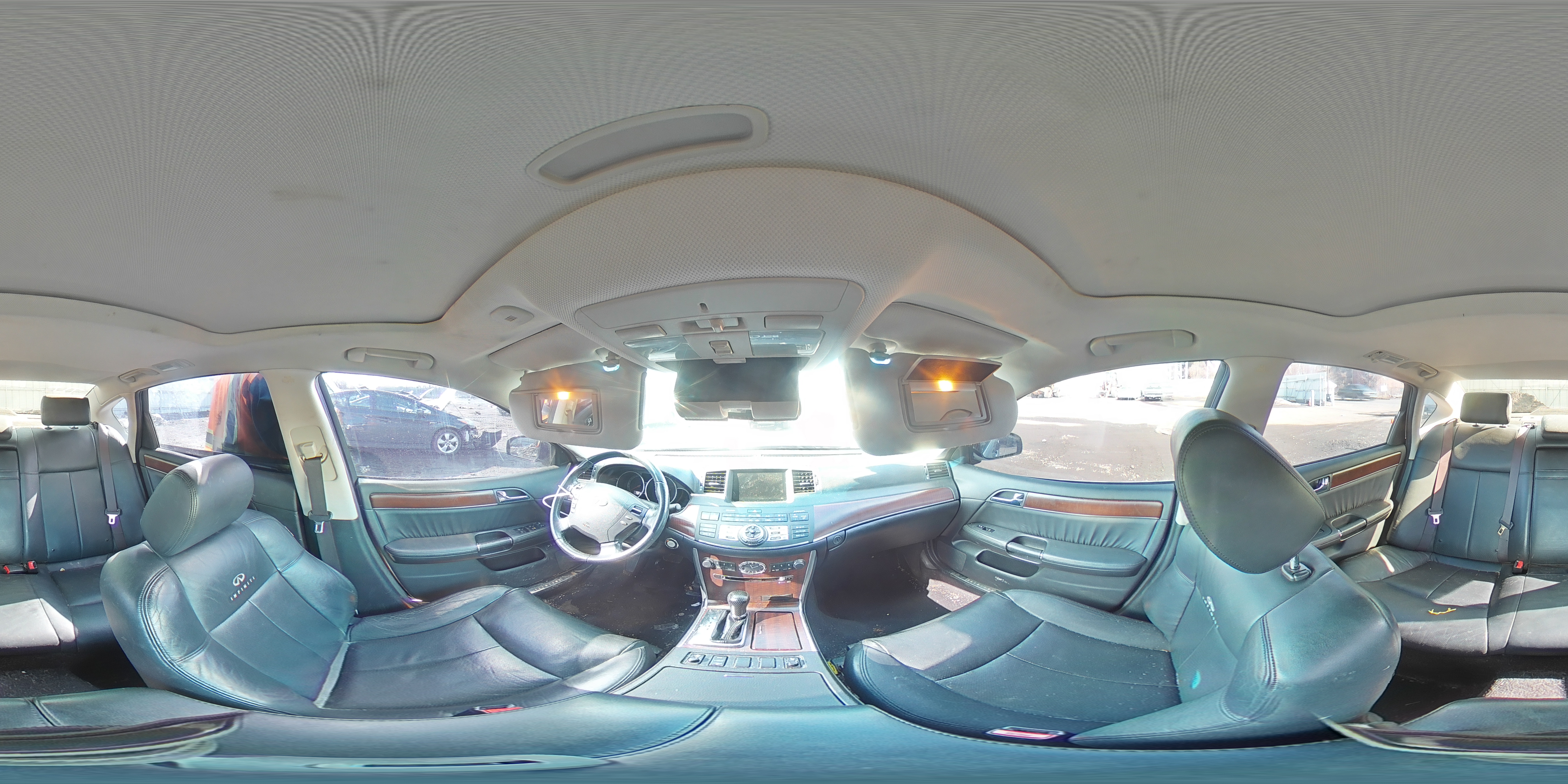 2008 Infiniti M - Image 13