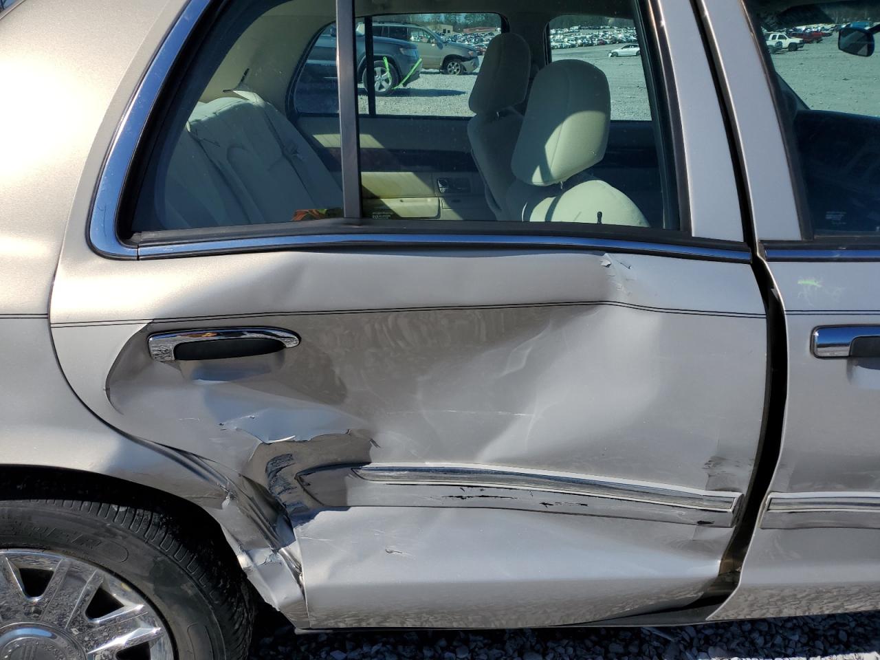 2008 Mercury Grand Marquis - Image 10