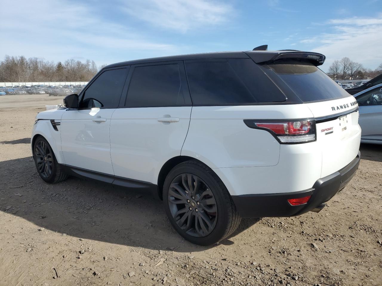 2017 Land Rover Range Rover - Image 2