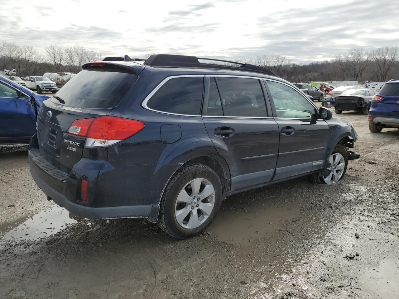 2012 Subaru Outback - Image 3