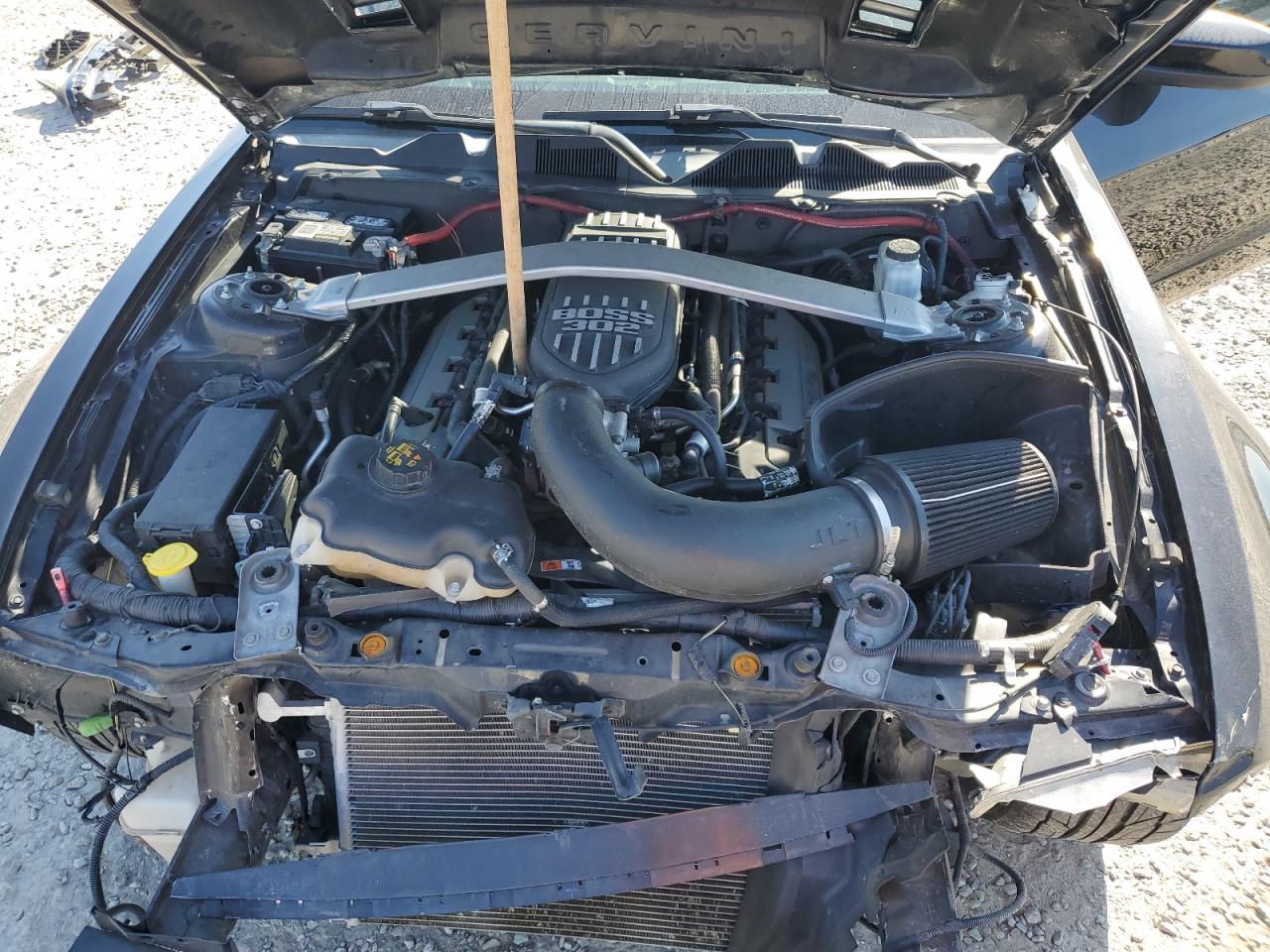 2012 Ford Mustang - Image 11