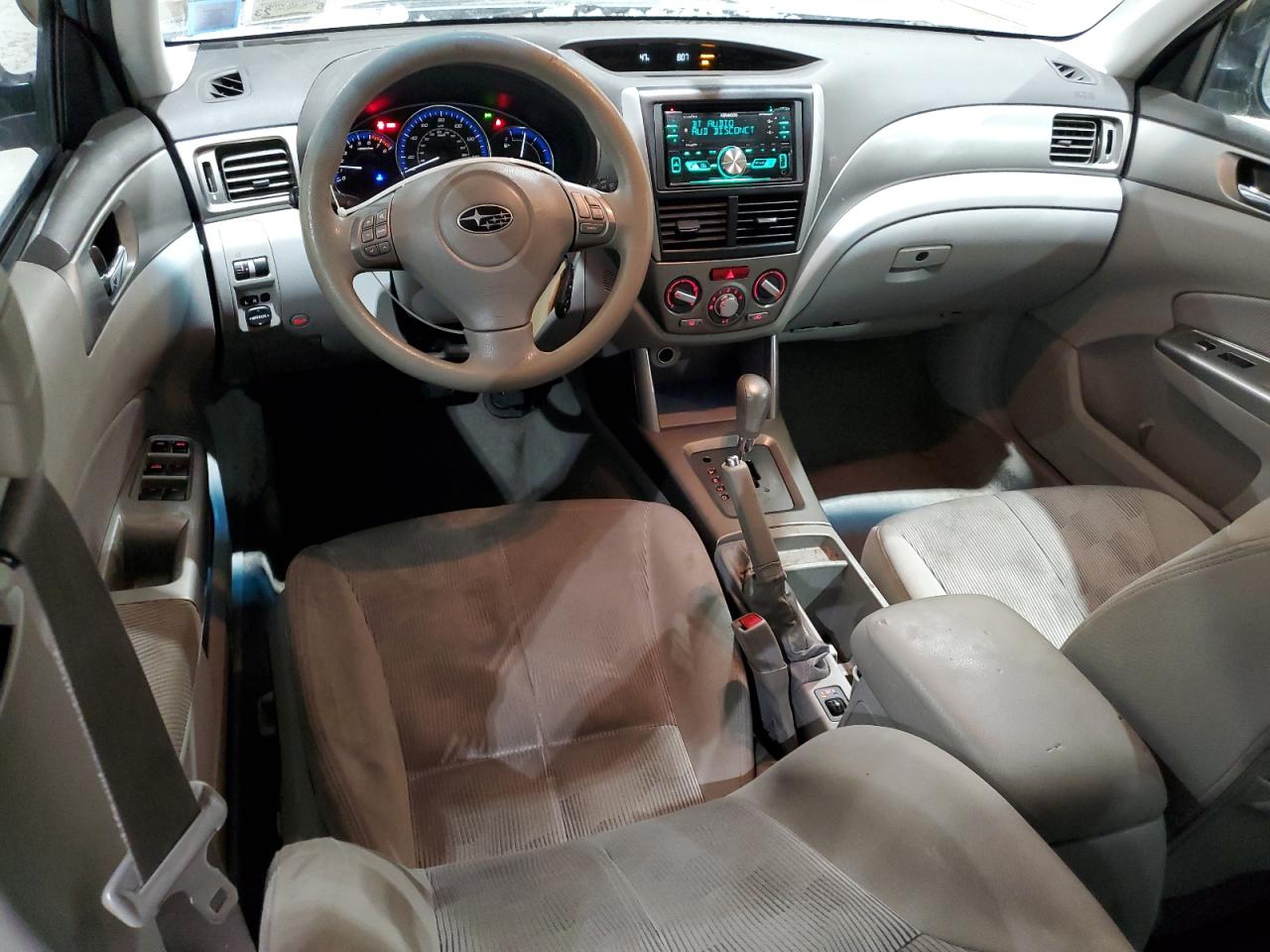 2010 Subaru Forester - Image 8