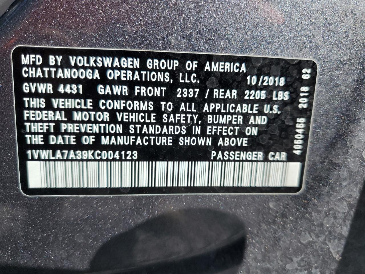 2019 Volkswagen Passat - Image 12