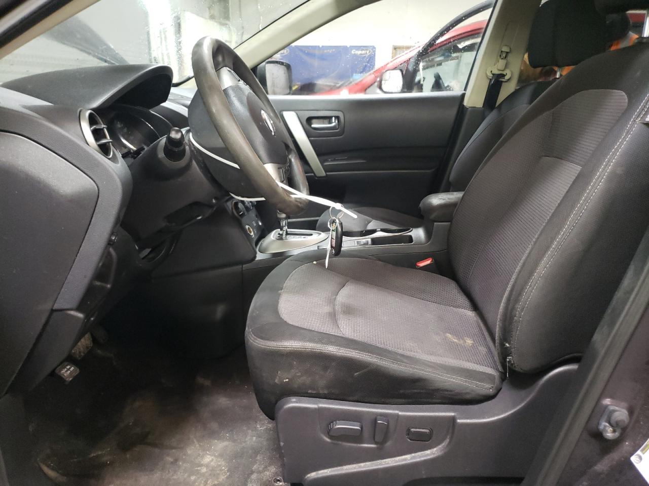 2013 Nissan Rogue - Image 7