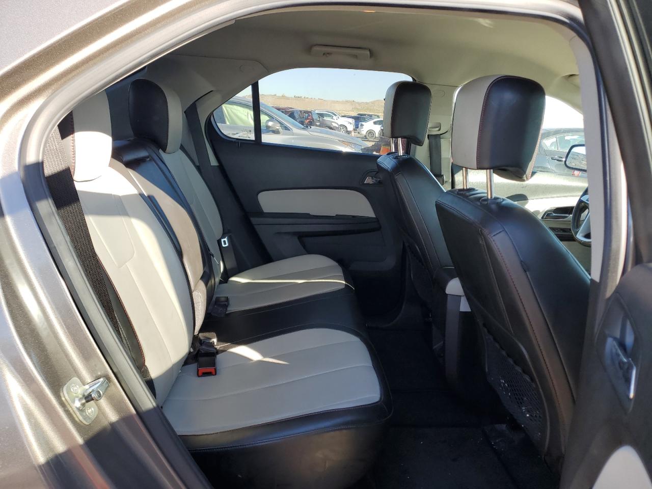 2011 Chevrolet Equinox - Image 10