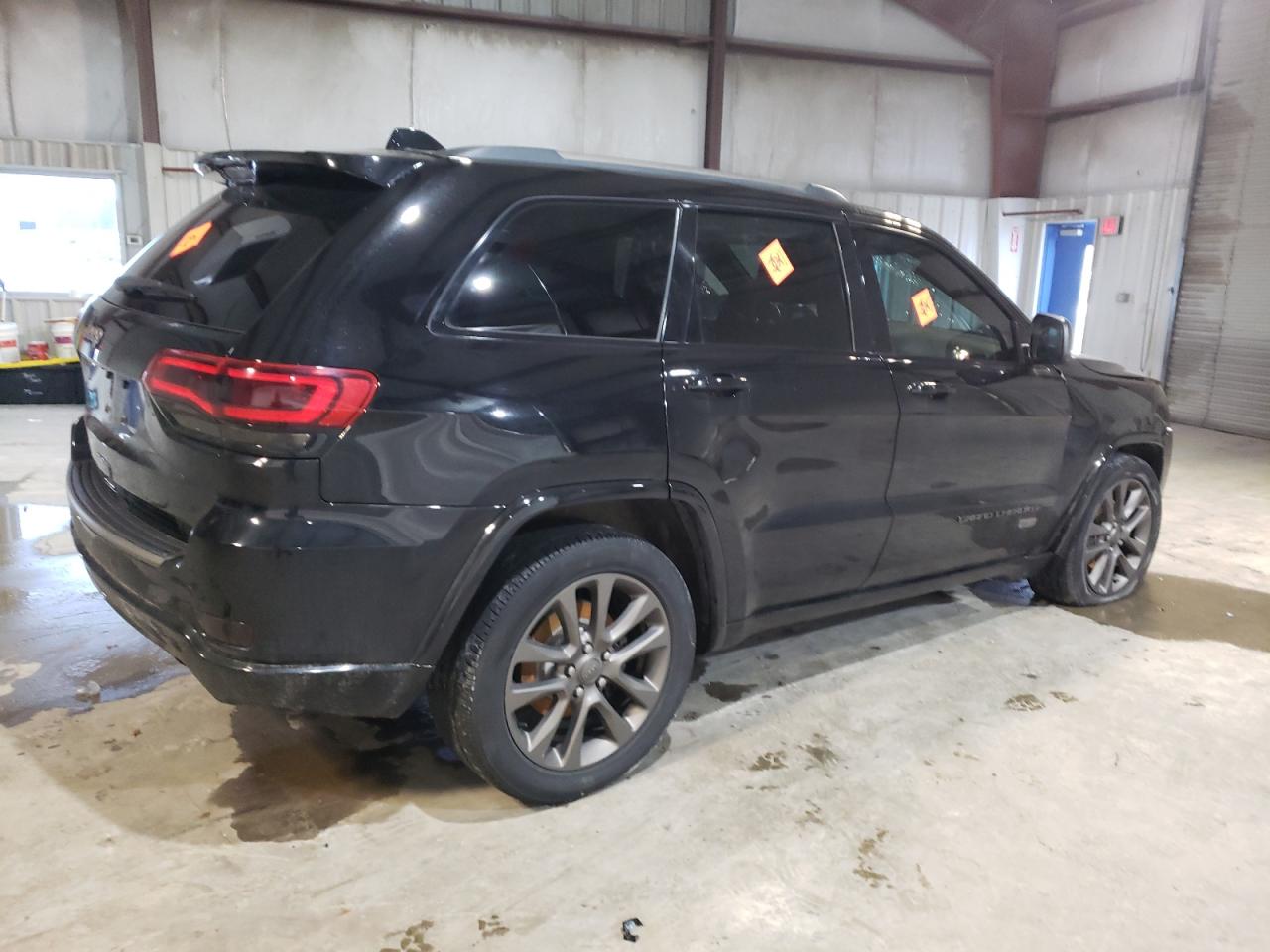 2017 Jeep Grand Cherokee - Image 3