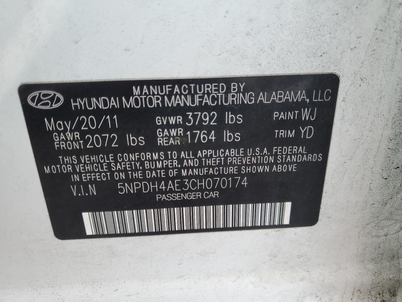 2012 Hyundai Elantra - Image 12
