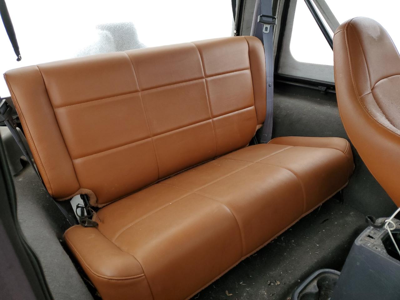 2002 Jeep Wrangler - Image 10