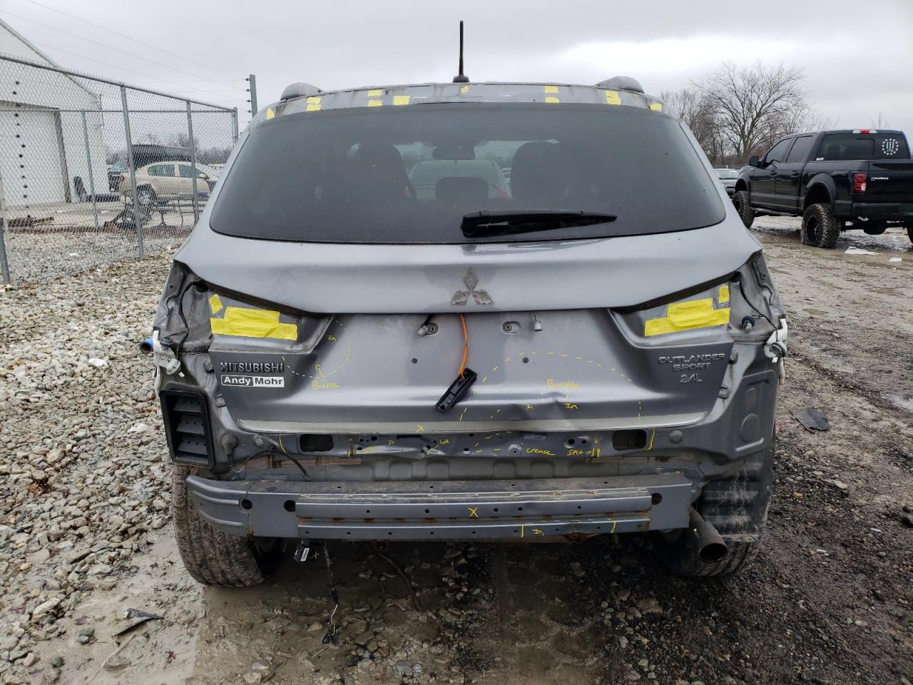 2015 Mitsubishi Outlander - Image 6