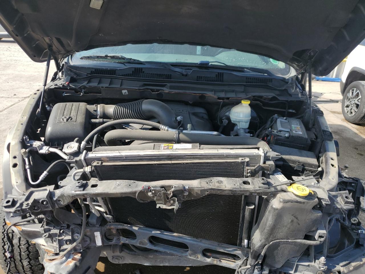 2015 RAM 1500 - Image 11