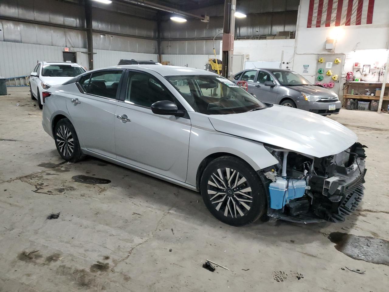 2024 Nissan Altima - Image 4