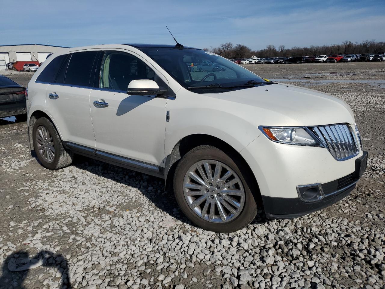 2013 Lincoln MKX - Image 4