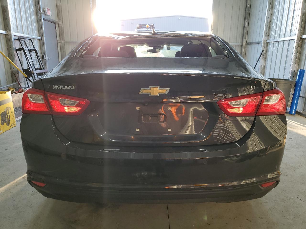 2023 Chevrolet Malibu - Image 6